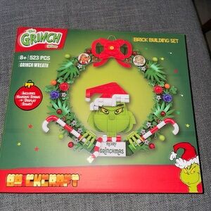 The Grinch Dr. Seuss Wreath Brick Building Set 523 Pieces BrickCraft New